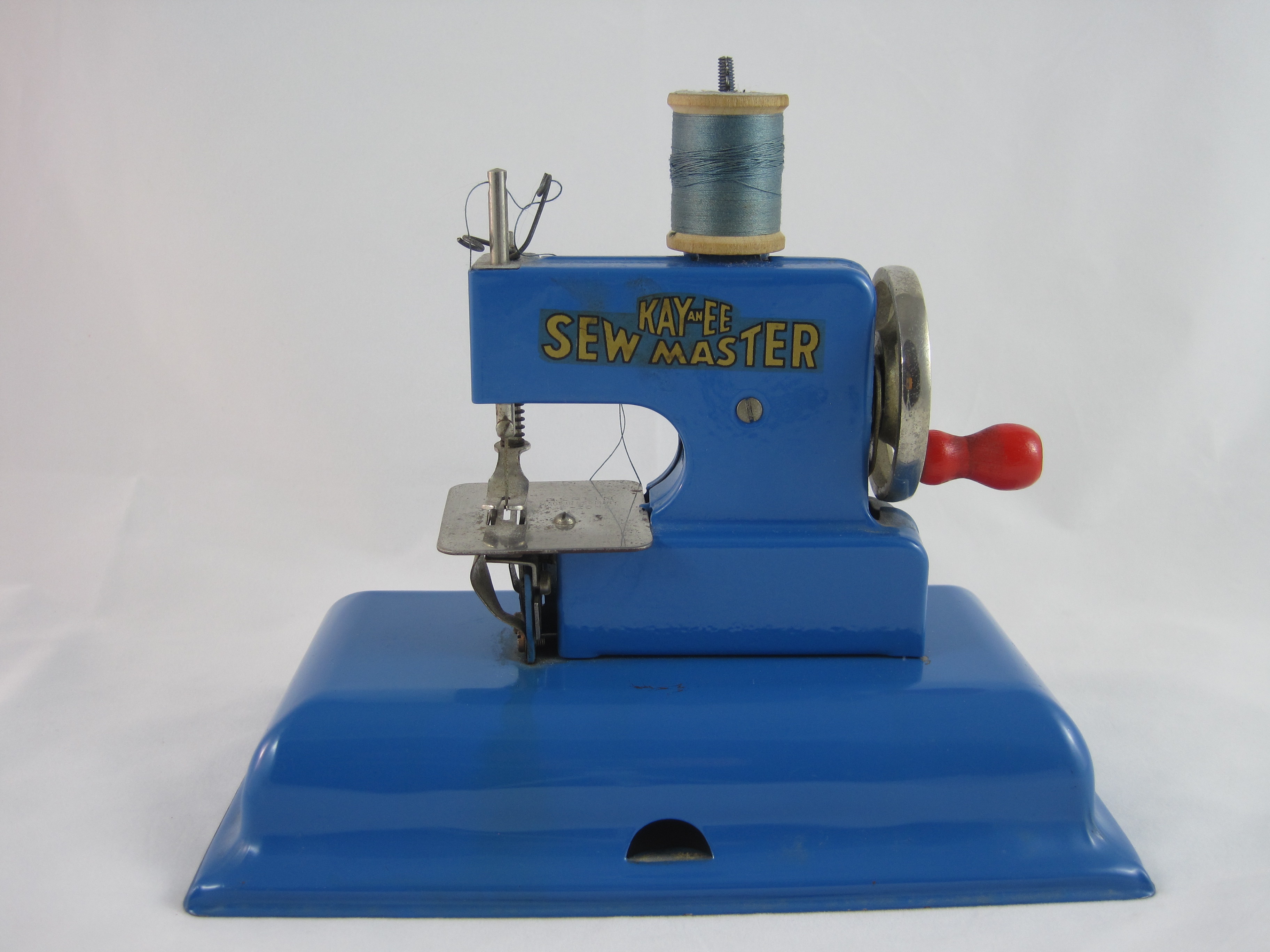 Toy Sewing Machines Page 3 ~ Kayanee Sewmaster | KatyQuilts